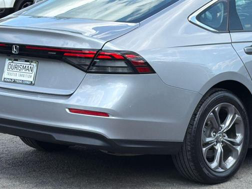 Lunar Silver Metallic 2023 Honda Accord EX
