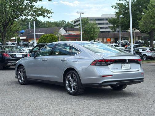 Lunar Silver Metallic 2023 Honda Accord EX