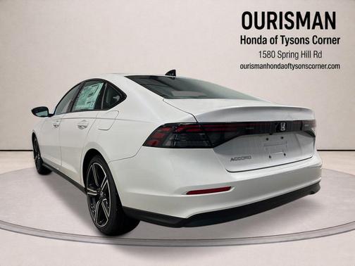 Platinum White 2026 Honda Accord SE