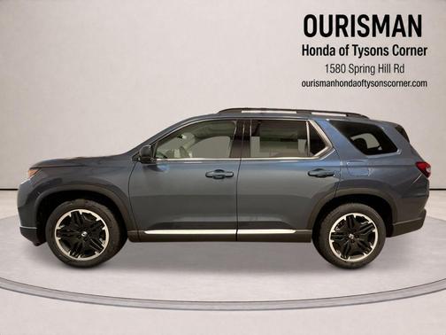 Smoke 2026 Honda Pilot Touring 8-Passenger