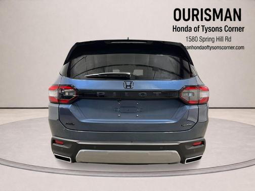 Smoke 2026 Honda Pilot Touring 8-Passenger