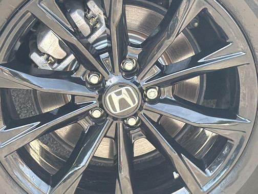 Platinum White Pearl 2024 Honda CR-V Hybrid Sport FWD