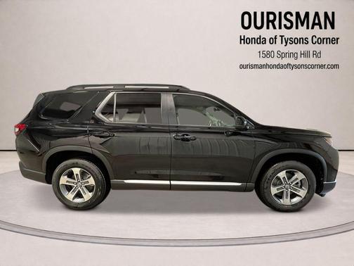 Crystal Black Pearl 2026 Honda Pilot EX-L