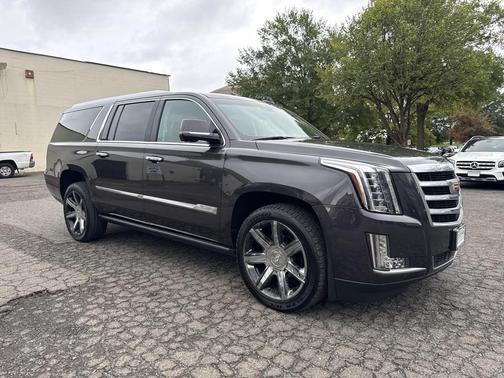 2016 Cadillac Escalade ESV Premium