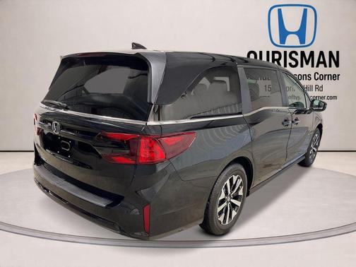 Crystal Black Pearl 2026 Honda Odyssey EX-L