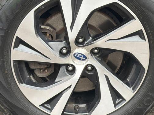 2023 Subaru Legacy Premium