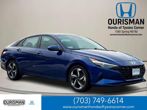 2023 Hyundai ELANTRA SEL