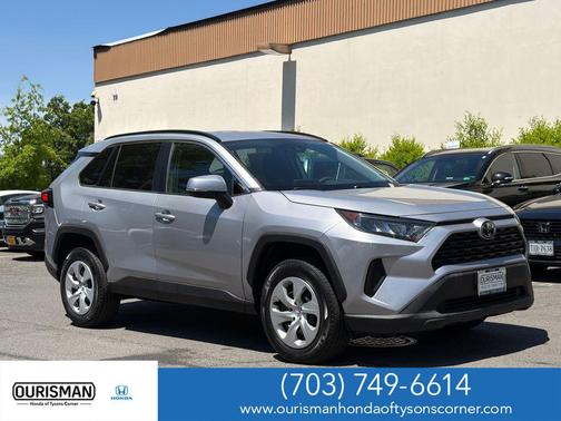 Silver Sky Metallic 2019 Toyota RAV4 LE