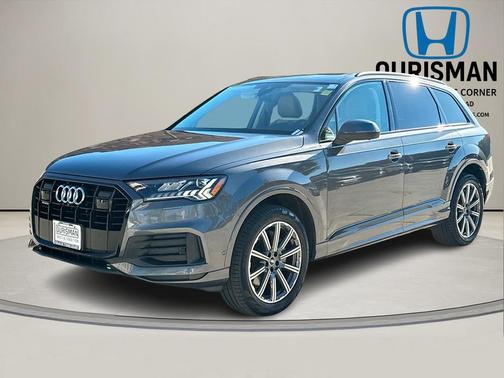 2022 Audi Q7 45 Premium Plus