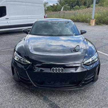 2022 Audi e-tron GT Prestige