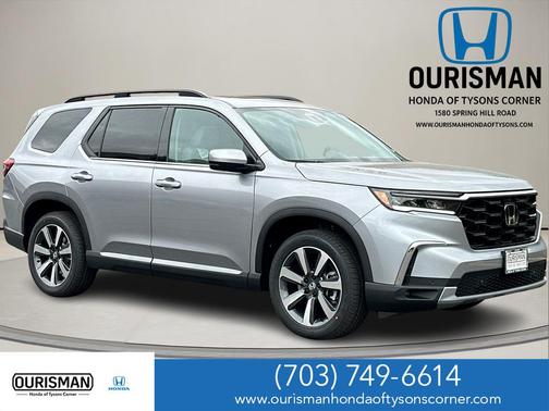 2025 Honda Pilot Touring 8-Passenger