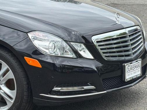 Black 2011 Mercedes-Benz E-Class E 350