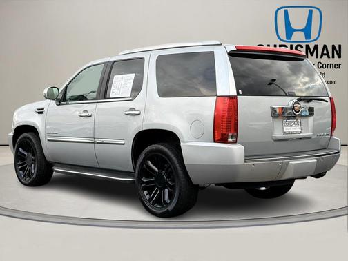 2013 Cadillac Escalade Luxury