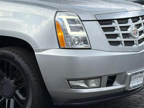 2013 Cadillac Escalade Luxury