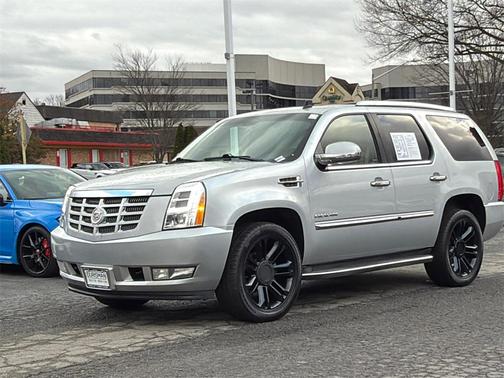 2013 Cadillac Escalade Luxury