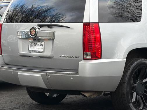 2013 Cadillac Escalade Luxury