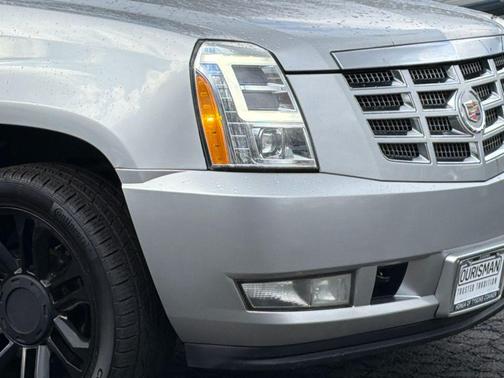 2013 Cadillac Escalade Luxury