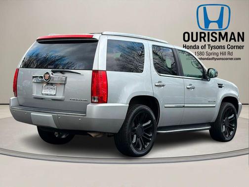 2013 Cadillac Escalade Luxury