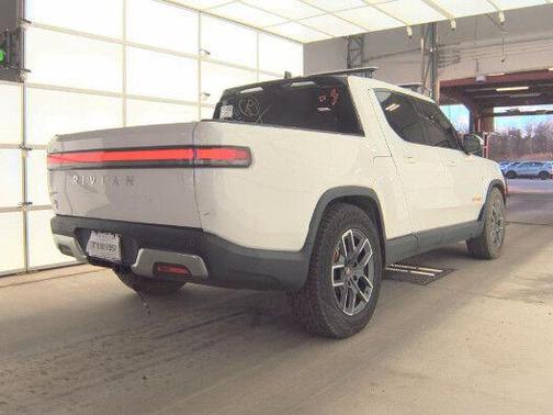 2022 Rivian R1T Adventure