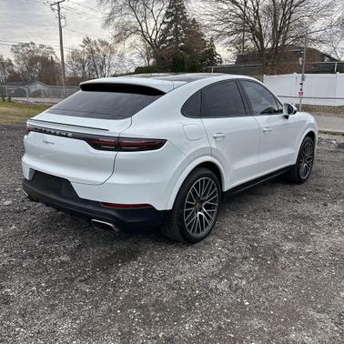 2021 Porsche Cayenne Cayenne
