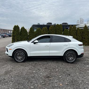 2021 Porsche Cayenne Cayenne