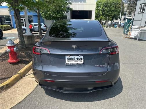 2023 Tesla Model Y Performance Dual Motor All-Wheel Drive