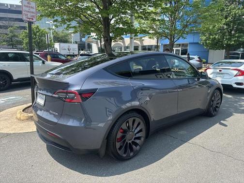 2023 Tesla Model Y Performance Dual Motor All-Wheel Drive