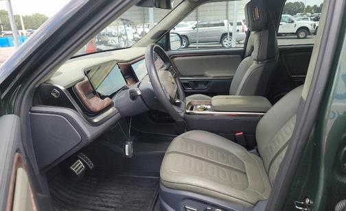 2022 Rivian R1T Adventure