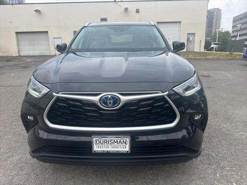 2023 Toyota Highlander Hybrid XLE