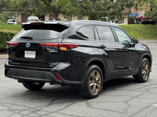 2023 Toyota Highlander Hybrid XLE