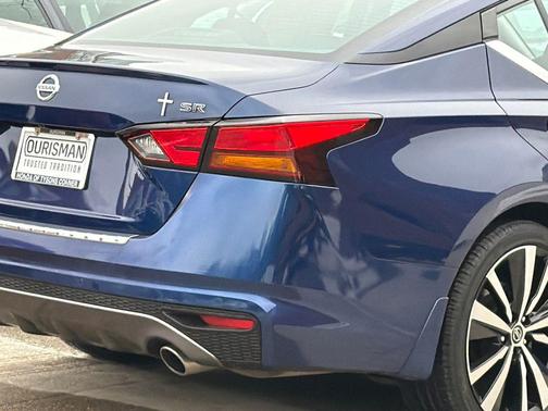 2021 Nissan Altima SR FWD