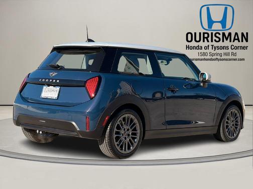 2025 MINI Hardtop Cooper