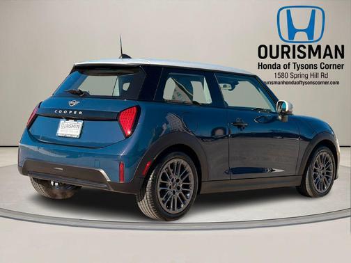 2025 MINI Hardtop Cooper