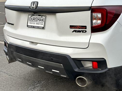 2022 Honda Passport AWD TrailSport