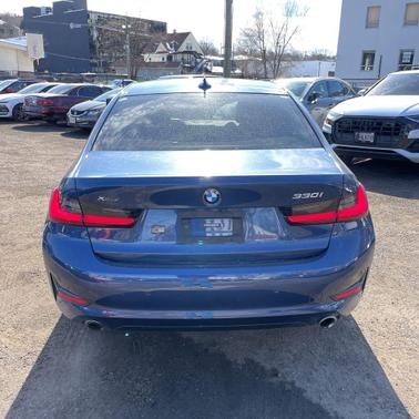 2021 BMW 330 xDrive