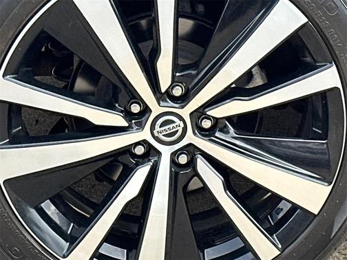 2021 Nissan Altima SR FWD