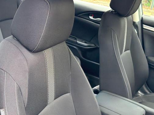 Lunar Silver Metallic 2018 Honda Civic LX