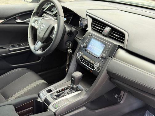 Lunar Silver Metallic 2018 Honda Civic LX