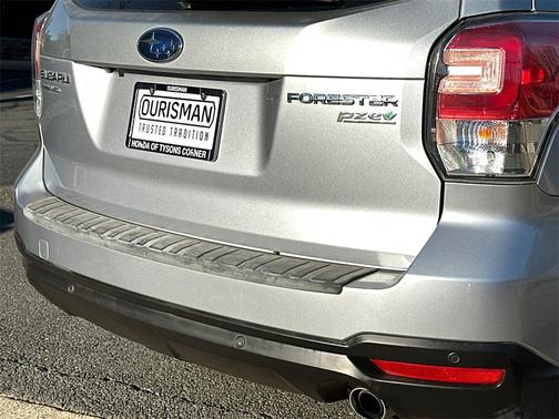 2017 Subaru Forester 2.5i Touring