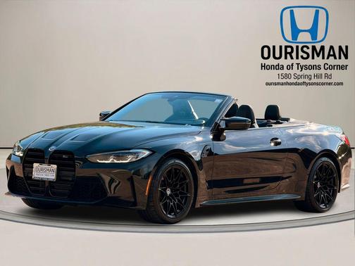 Black Sapphire Metallic 2023 BMW M4 Competition xDrive