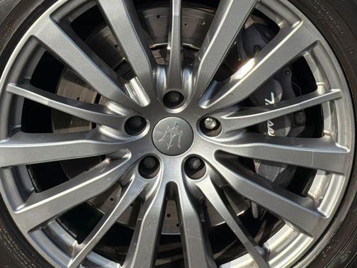 2019 Maserati Ghibli S Q4