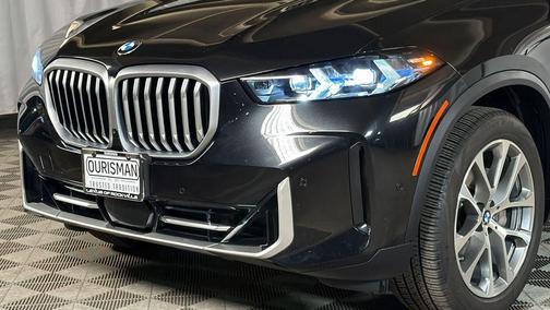 Black Sapphire Metallic 2026 BMW X5 xDrive40i