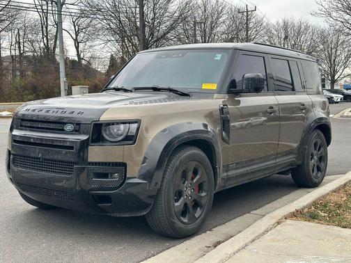 2025 Land Rover Defender 110 P400 X