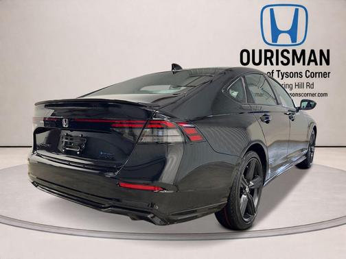 Crystal Black Pearl 2026 Honda Accord Hybrid Sport-L