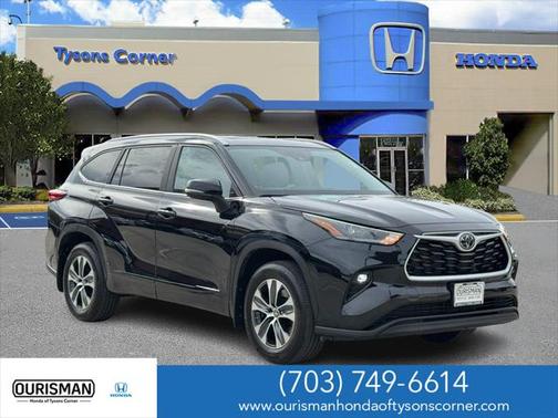 2023 Toyota Highlander XLE