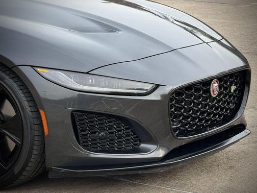 2022 Jaguar F-TYPE P450 RWD Automatic