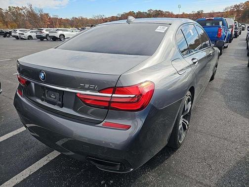 2019 BMW 750 I