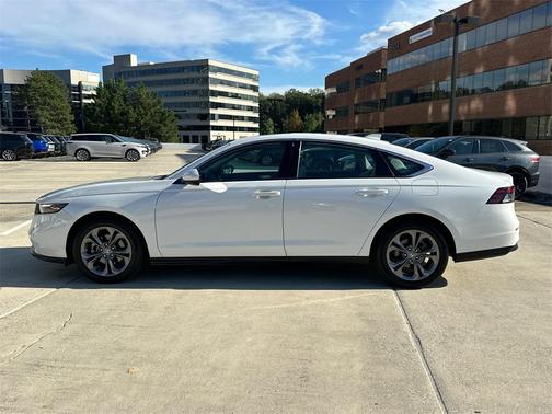 2023 Honda Accord EX 1.5T