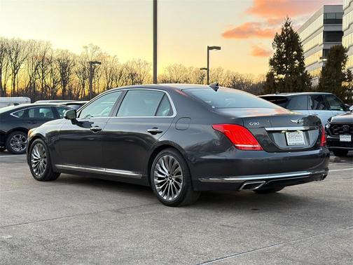 2019 Genesis G90 Premium