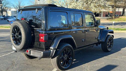 2025 Jeep Wrangler 4xe Sahara